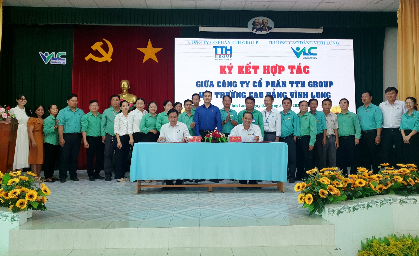 Trường Cao đẳng Vĩnh Long ký kết hợp tác đào tạo và tuyển dụng cùng Công ty Cổ phần TTH Group